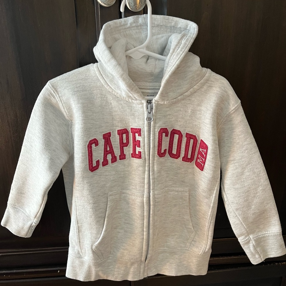 Cuffy’s Grey Full Zip “Cape Cod” Hoodie with Nantucket Red Sewn Twill Letters 3T